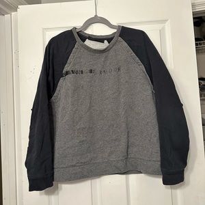 Under armor cropped sweatshirt